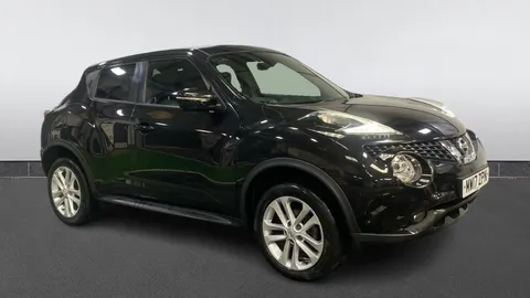 NISSAN JUKE 1.6 N-Connecta Xtronic