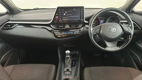 TOYOTA C-HR 1.8 Hybrid Icon CVT