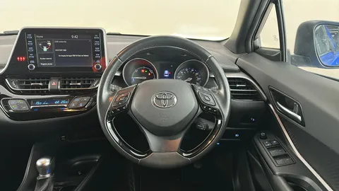 TOYOTA C-HR 1.8 Hybrid Icon CVT