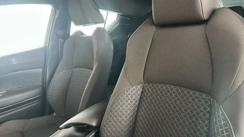 TOYOTA C-HR 1.8 Hybrid Icon CVT