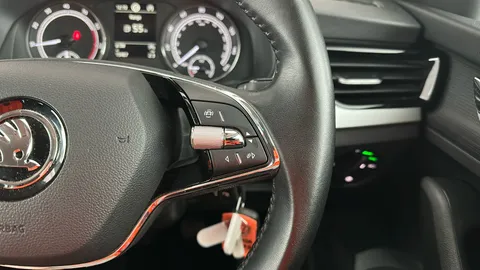 SKODA KAMIQ 1.0 TSI 110 SE Drive