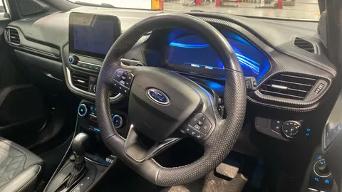 FORD PUMA 1.0 EcoBoost Hybr mHEV 155 ST-Line Vignale DCT