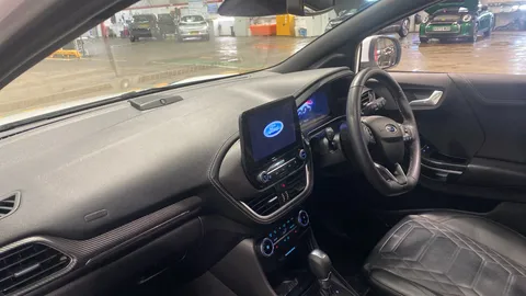 FORD PUMA 1.0 EcoBoost Hybr mHEV 155 ST-Line Vignale DCT