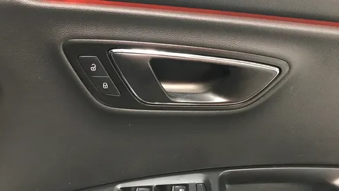 SEAT LEON 1.5 TSI EVO 150 FR Black Edition [EZ]