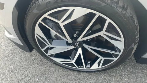 HYUNDAI IONIQ 6 168kW Ultimate 77kWh Auto