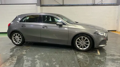 MERCEDES-BENZ A CLASS A200 Sport Executive Auto