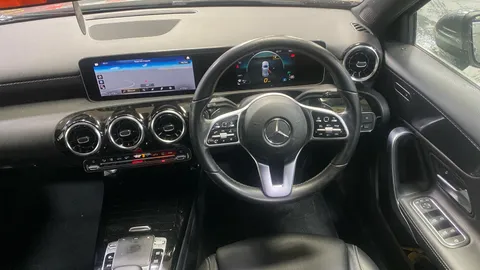 MERCEDES-BENZ A CLASS A200 Sport Executive Auto