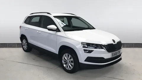 SKODA KAROQ 1.0 TSI SE Nav Plus