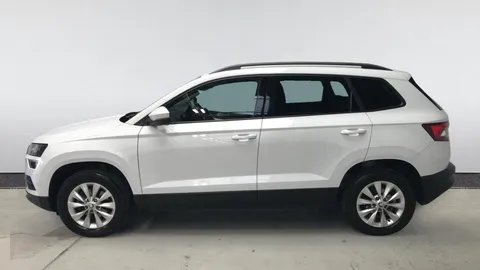 SKODA KAROQ 1.0 TSI SE Nav Plus
