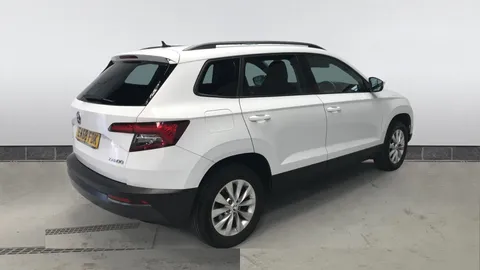 SKODA KAROQ 1.0 TSI SE Nav Plus
