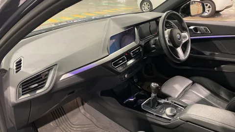 BMW 1 SERIES 118i M Sport