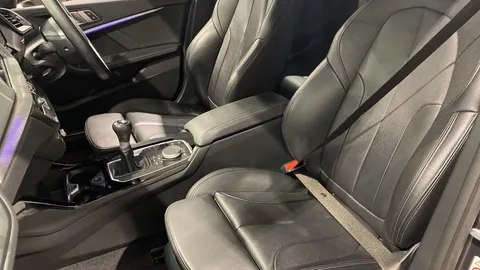 BMW 1 SERIES 118i M Sport