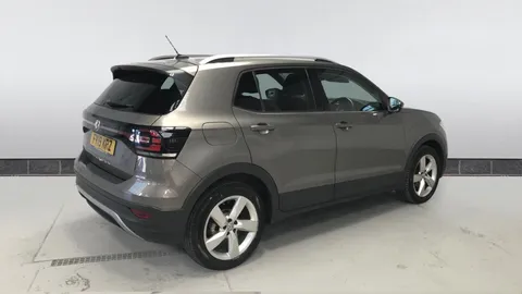 VOLKSWAGEN T-CROSS 1.0 TSI 115 SEL DSG