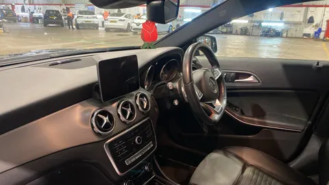 MERCEDES-BENZ GLA GLA 200 AMG Line Edition Plus Auto