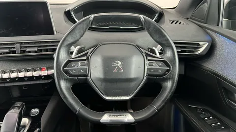 PEUGEOT 3008 1.6 PureTech 180 GT Line Premium EAT8