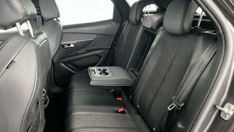 PEUGEOT 3008 1.6 PureTech 180 GT Line Premium EAT8