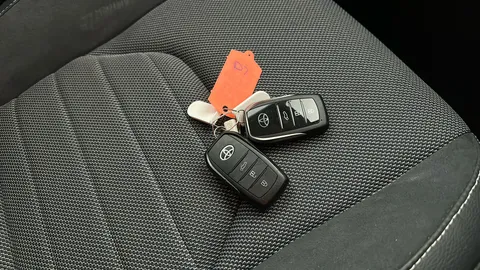 TOYOTA C-HR 1.8 Hybrid Excel CVT