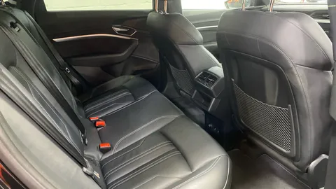 AUDI E-TRON 300kW 55 Quattro 95kWh S Line Auto