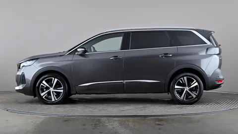 PEUGEOT 5008 1.2 Hybrid 136 GT e-DSC6