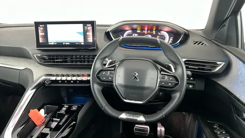 PEUGEOT 5008 1.2 Hybrid 136 GT e-DSC6