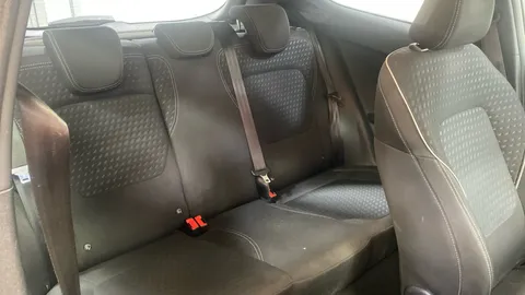 FORD FIESTA 1.1 Zetec