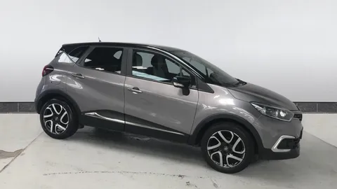 RENAULT CAPTUR 0.9 TCE 90 Iconic