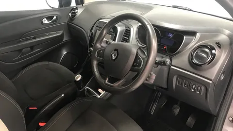 RENAULT CAPTUR 0.9 TCE 90 Iconic