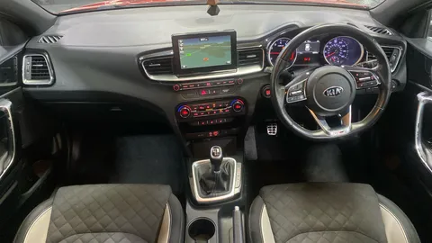 KIA CEED 1.0T GDi ISG GT-Line