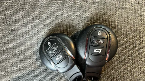 MINI HATCHBACK 135kW Cooper S Level 2 33kWh Auto