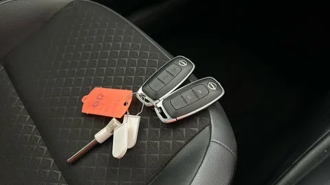 NISSAN JUKE 1.0 DiG-T 114 N-Connecta