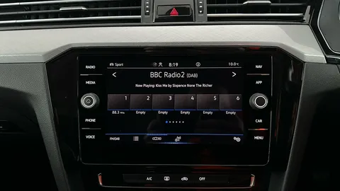 VOLKSWAGEN PASSAT 2.0 TDI EVO SCR SE Nav