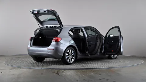 MERCEDES-BENZ A CLASS A180d SE Auto