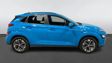 HYUNDAI KONA 150kW Ultimate 64kWh Auto