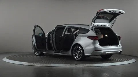 FORD FOCUS 1.0 EcoBoost Hybrid mHEV 155 ST-Line X Auto