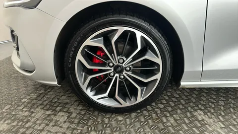 FORD FOCUS 1.0 EcoBoost Hybrid mHEV 155 ST-Line X Auto