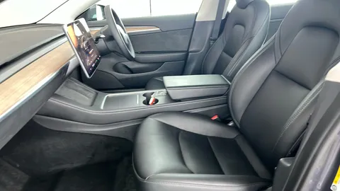 TESLA MODEL 3 Long Range AWD Auto