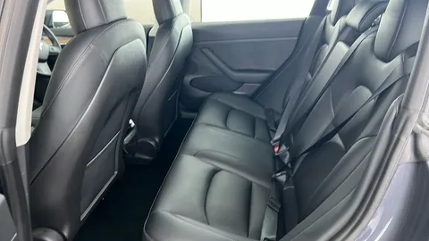 TESLA MODEL 3 Long Range AWD Auto