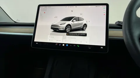 TESLA MODEL Y Long Range AWD Auto