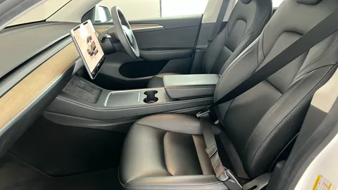 TESLA MODEL Y Long Range AWD Auto