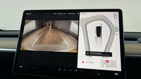 TESLA MODEL Y Long Range AWD Auto