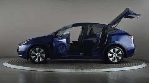 TESLA MODEL Y Long Range AWD Auto