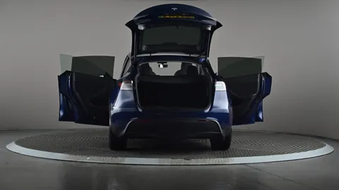 TESLA MODEL Y Long Range AWD Auto