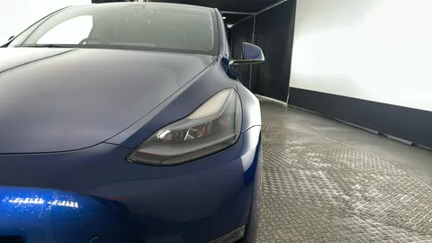 TESLA MODEL Y Long Range AWD Auto