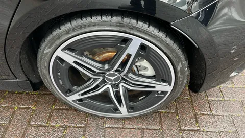 MERCEDES-BENZ A CLASS A35 4Matic Premium Auto