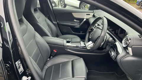 MERCEDES-BENZ A CLASS A35 4Matic Premium Auto