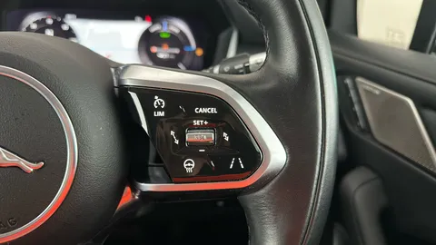 JAGUAR I-PACE 294kW EV400 SE 90kWh Auto [11kW Charger]