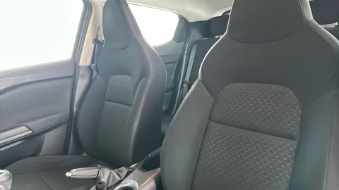 NISSAN JUKE 1.0 DiG-T 114 Acenta