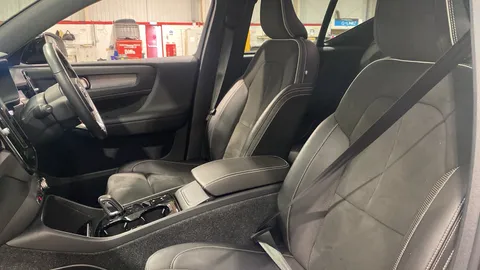 Volvo Xc40 2.0 T4 R DESIGN AWD Geartronic