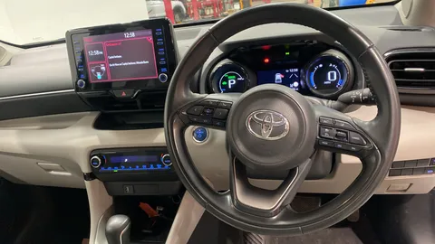 Toyota Yaris 1.5 Hybrid Excel CVT