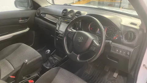 Suzuki Vitara 1.6 SZ-T Kuro 5dr